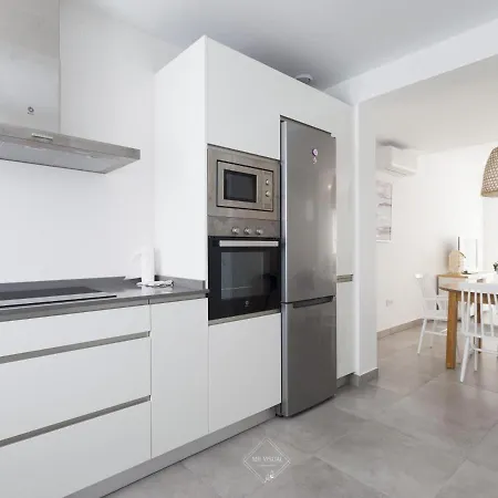 La Fontanilla Place Villa