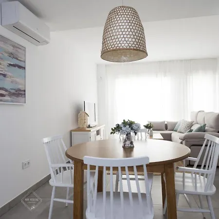 La Fontanilla Place فيلة كونيل ذي لا فرونتيرا