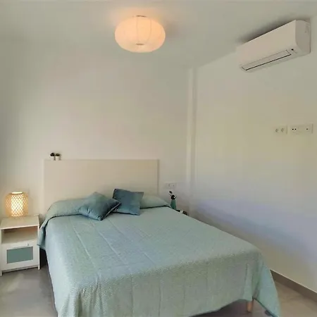 La Fontanilla Place كونيل ذي لا فرونتيرا